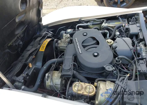 1982 Chevrolet Corvette from USA, damaged, VIN 1G1AY0782C5121573